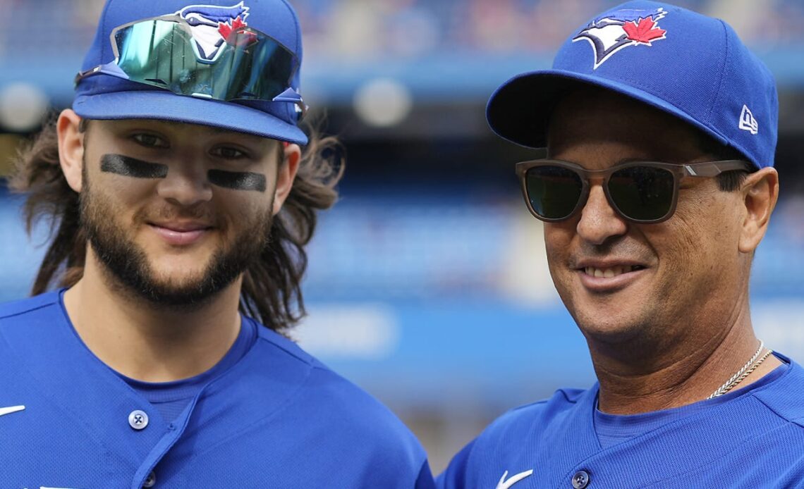 Blue Jays report for first day of Spring Training