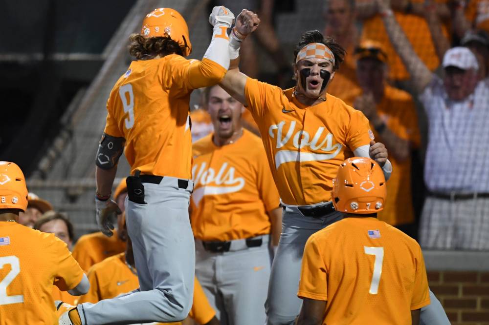 NCAA baseball tournament Super Regional schedule/TV information