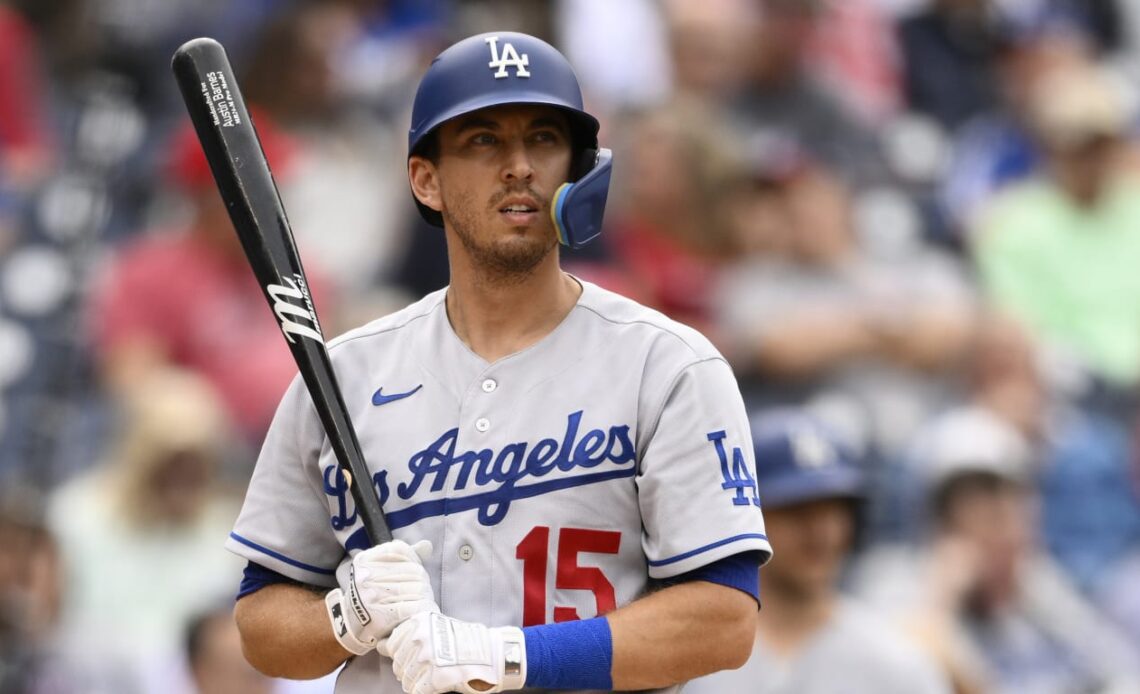 Austin Barnes agrees to two-year extension with Dodgers
