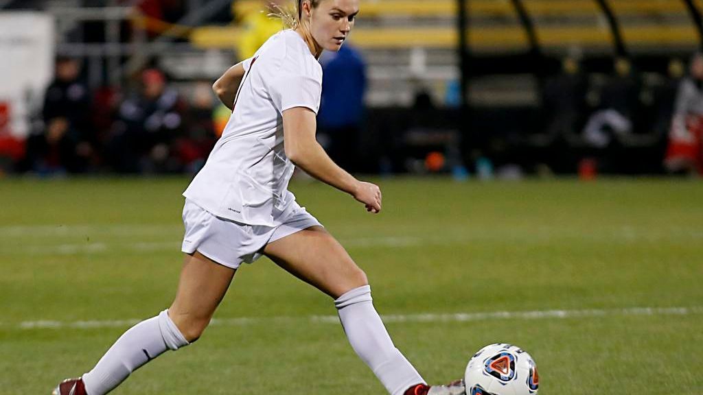 Razorbacks land at No. 8 in United Soccer Coaches Poll