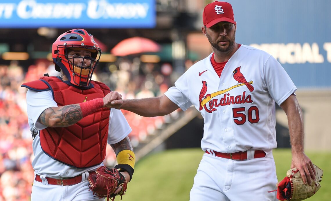 Cardinals' Adam Wainwright and Yadier Molina make MLB history with 325th career start as a battery