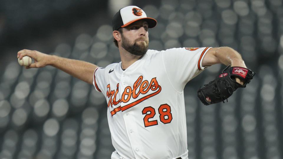 Lyles throws complete game as Orioles beat Tigers 8-1