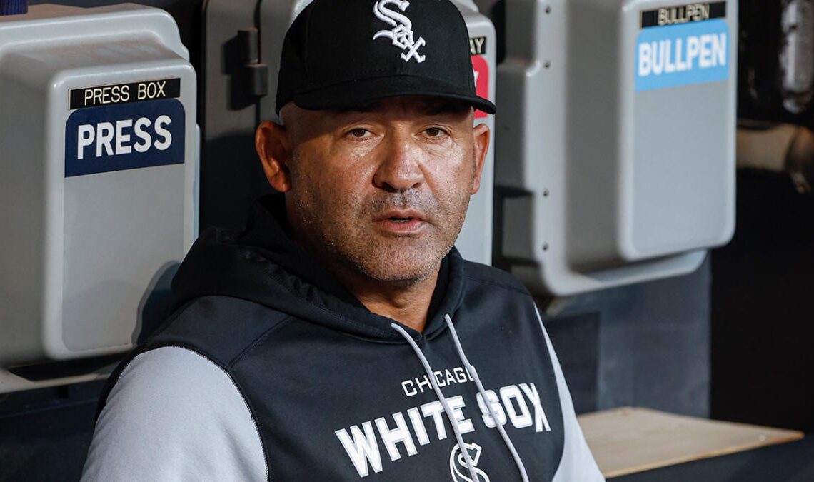 White Sox bench coach Miguel Cairo steps up successfully as acting manager