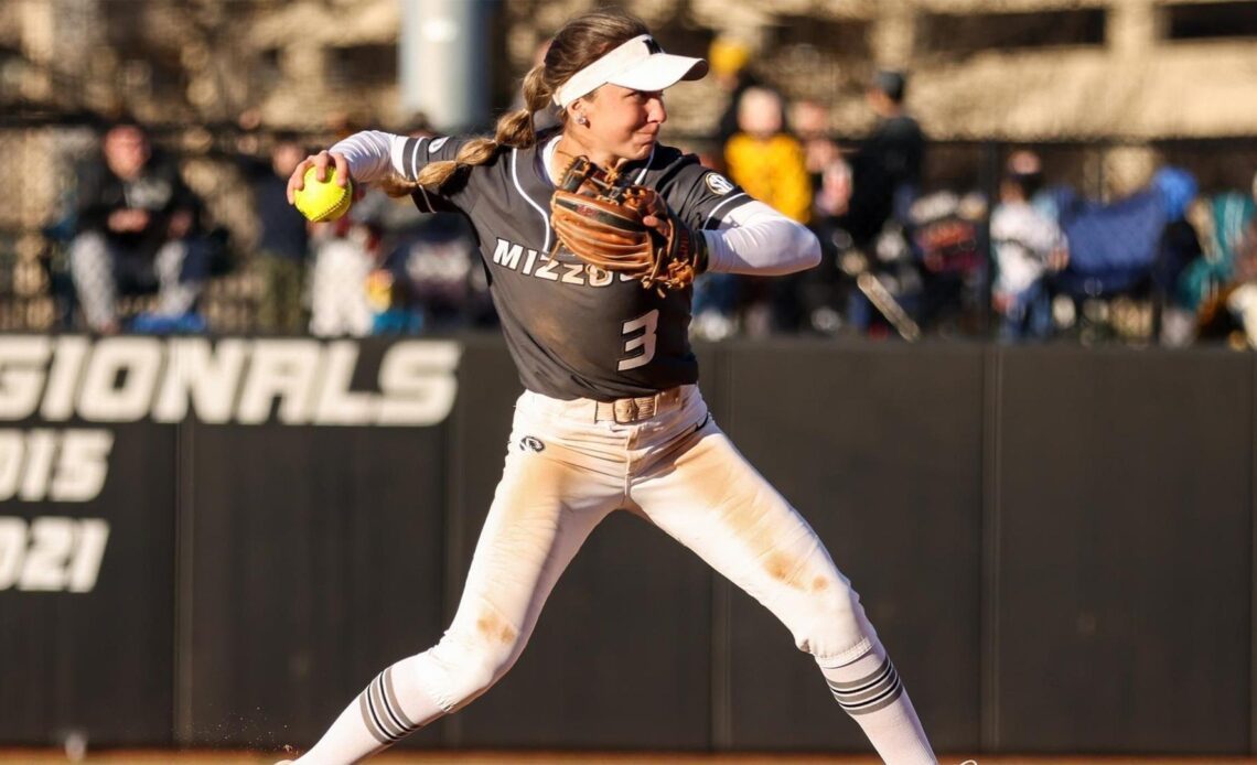 Laird Named to Extra Elite 100 College Player Rankings by Extra Inning Softball