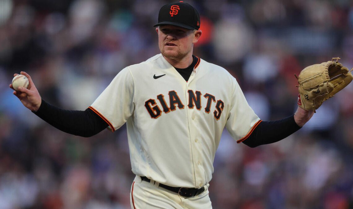 Logan Webb, seven other arbitration-eligible Giants players agree to contracts