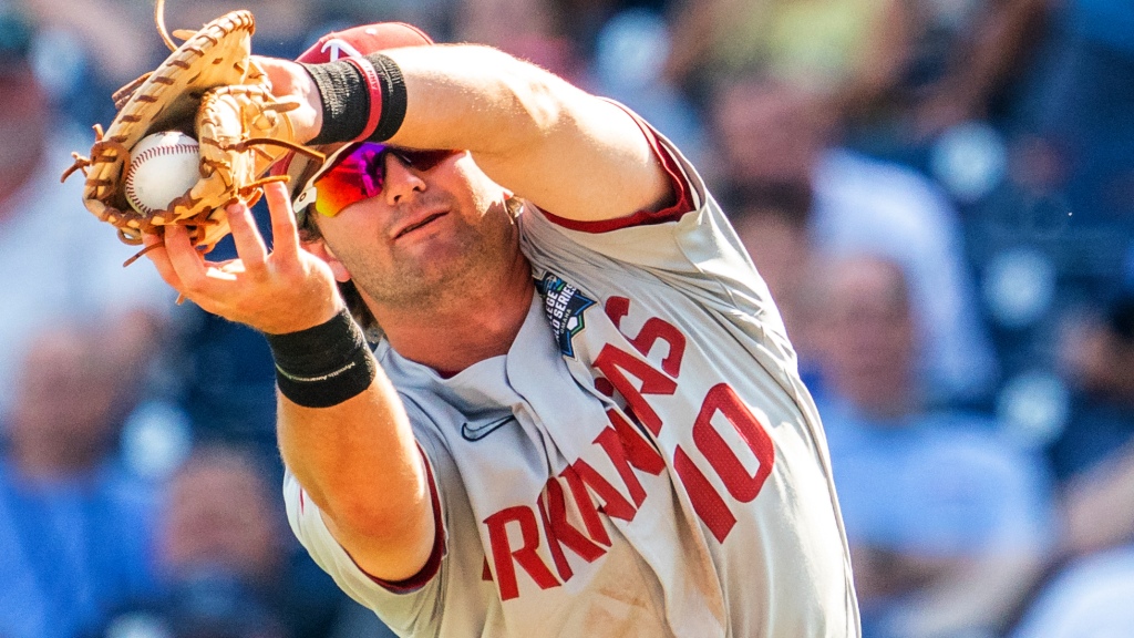 Arkansas vs. Texas: How to watch, stream, listen to College Baseball Showdown