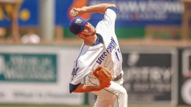 Aaron Ashby pitching for the Wisconsin Timber Rattlers