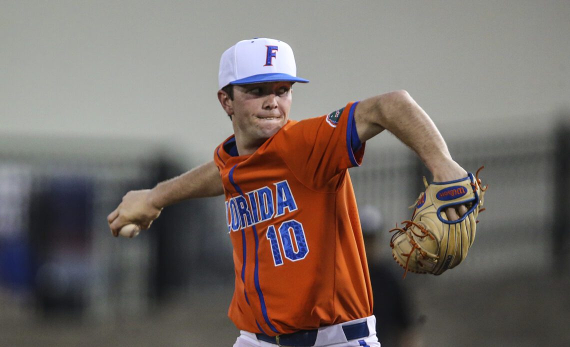 Gators take two from FAU during midweek meeting