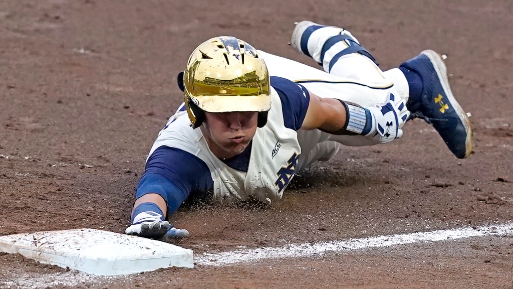 Notre Dame baseball finishes their weekend tilt against WF with a win