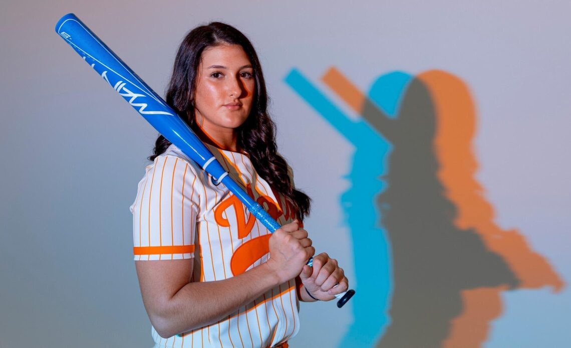 Softball Preview: #2/5 Tennessee Set to Face Austin Peay in Midstate Classic
