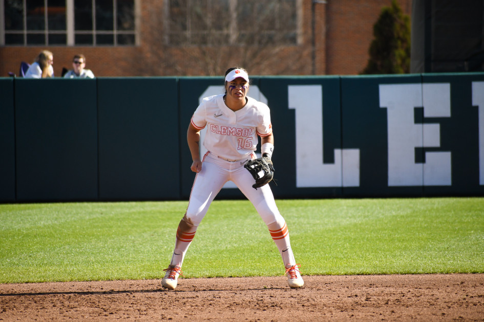 Tigers Top Cavaliers for Series Sweep – Clemson Tigers Official Athletics Site