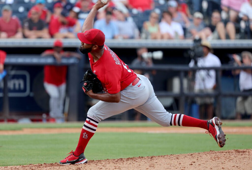 Cardinals' Wilking Rodriguez Undergoes Shoulder Surgery