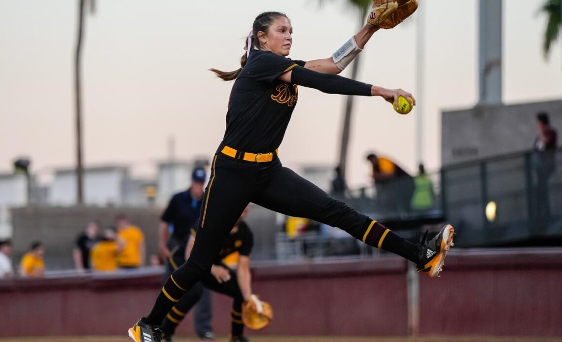 Softball Closes Regular Season with Three against the Beavers in Corvallis