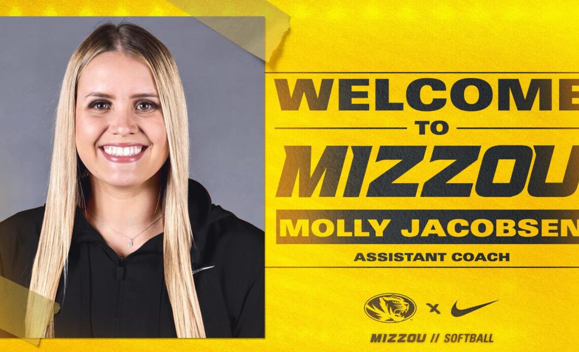 Softball Adds Molly Jacobsen to Staff
