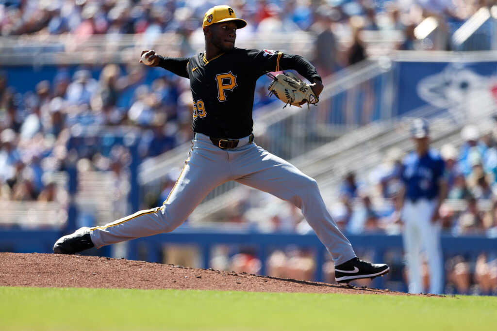 Pirates Move Roansy Contreras To Bullpen