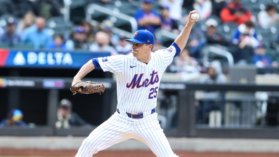 Mar 31, 2024; New York City, New York, USA; New York Mets relief pitcher Brooks Raley (25) pitches in the ninth inning against the Milwaukee Brewers at Citi Field. Mandatory Credit: Wendell Cruz-USA TODAY Sports