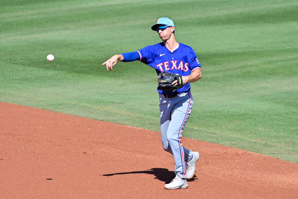 Rangers Re-Sign Matt Duffy - MLB Trade Rumors