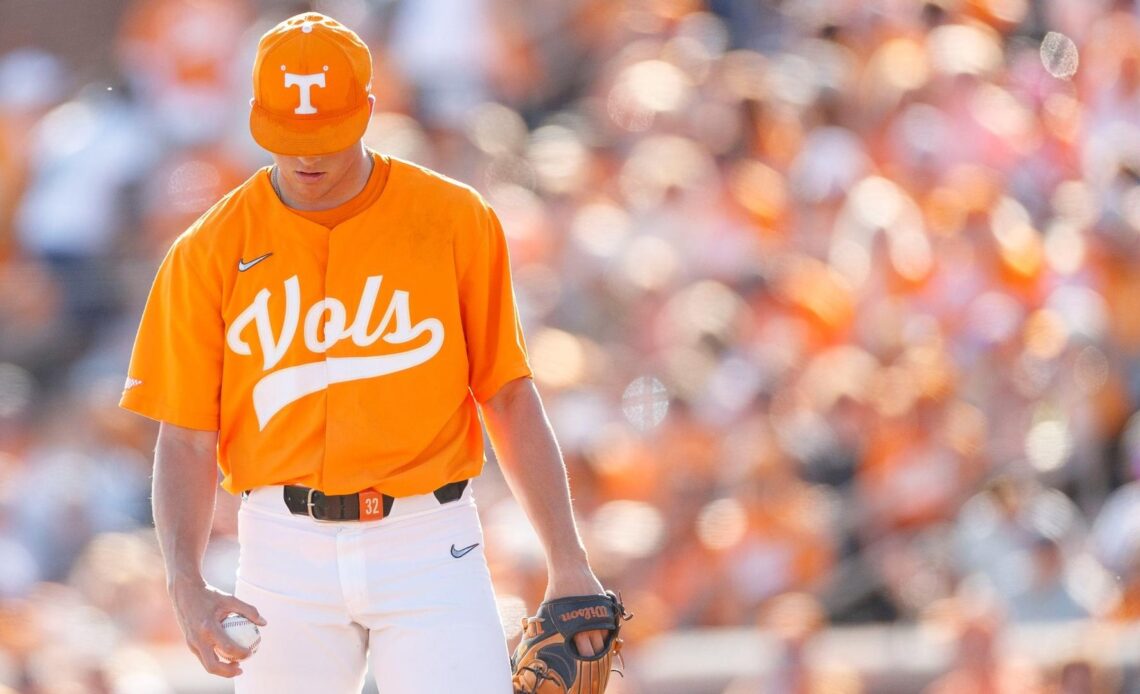 BSB PREVIEW: #1 Vols Hit the Road for Midstate Battle at #25 Commodores