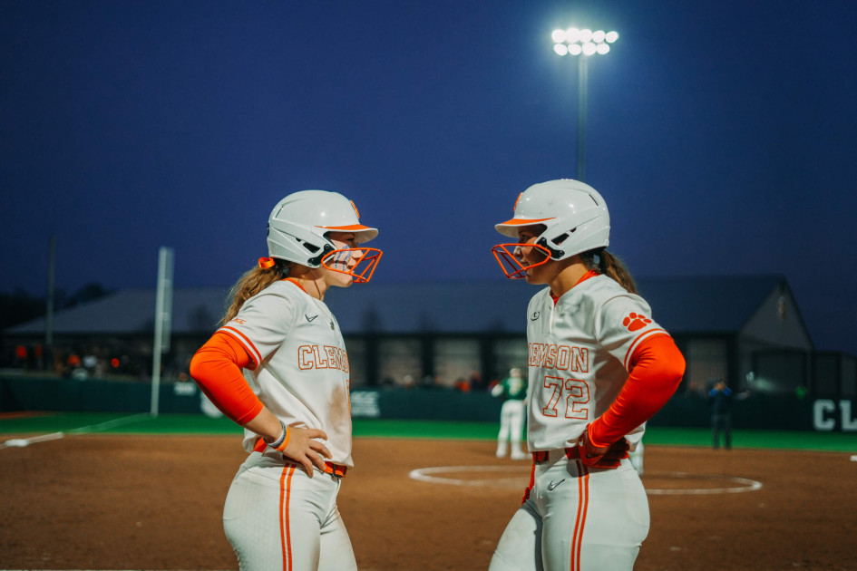 Cagle, Moore Named NFCA All-Americans – Clemson Tigers Official Athletics Site