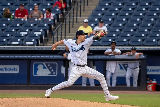 Tampa Tarpons' Luis Serna in action