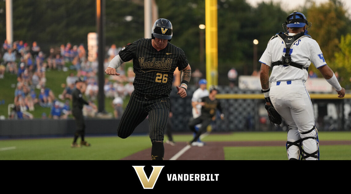 Vanderbilt Baseball | Wildcats Take the Opener