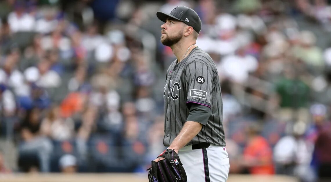 Despite Christian Scott injury, Mets to stick with six-man rotation plan