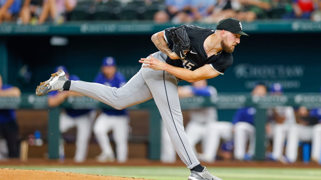 White Sox pitcher Garrett Crochet records seven strikeouts at Texas