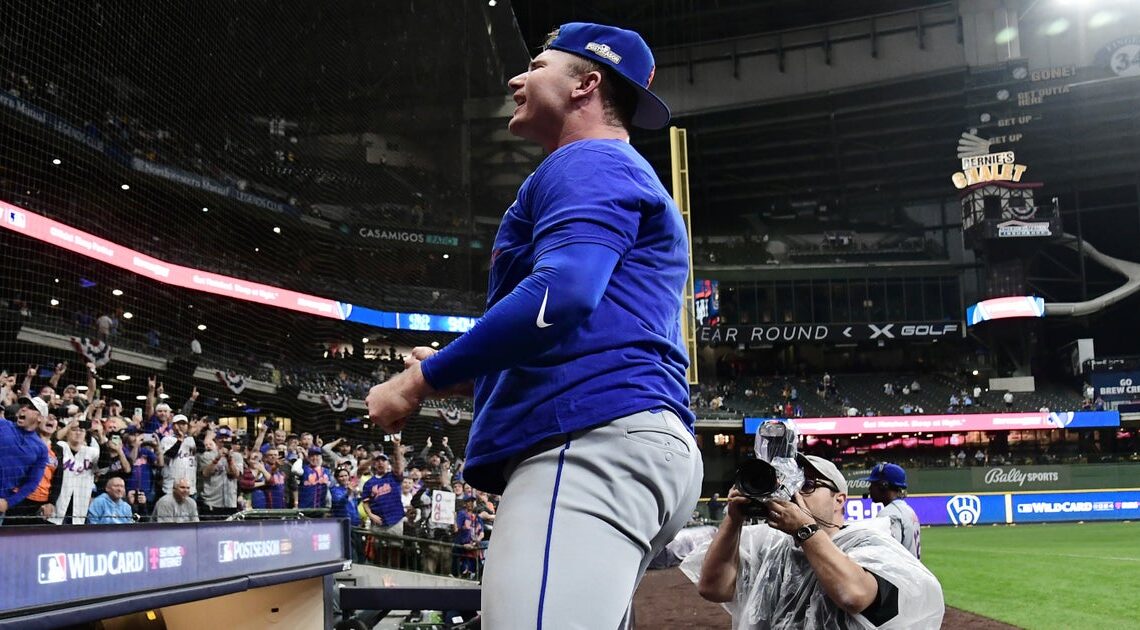 Pete Alonso's 'next-pitch mentality' fuels Mets' comeback win at Brewers in Game 3 of Wild Card Series