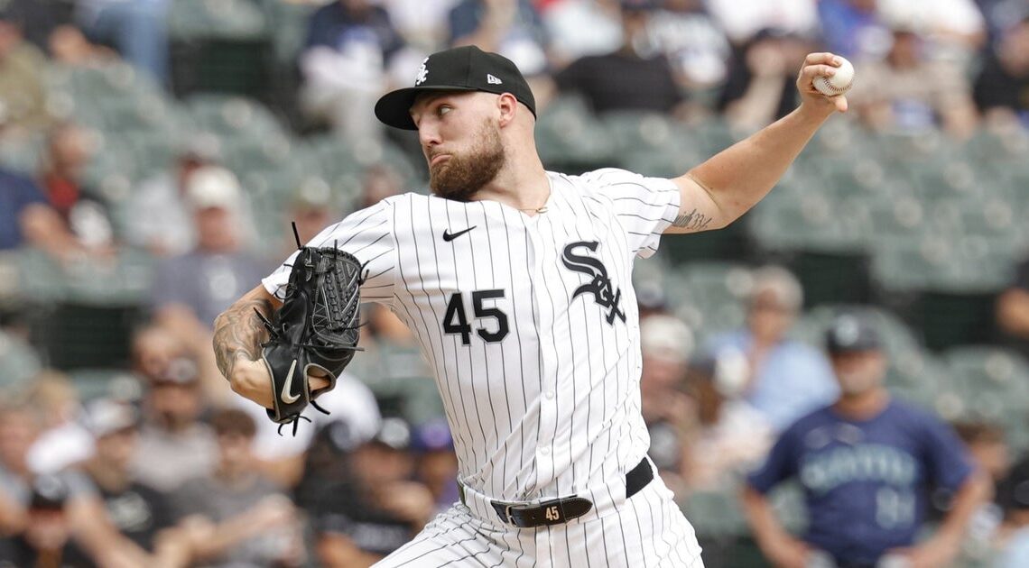Mets discussing Garrett Crochet this offseason: report