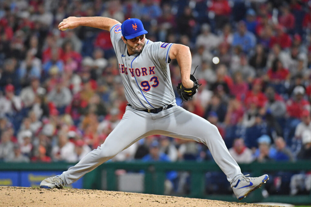 Mets Re-Sign Grant Hartwig To Minor League Deal