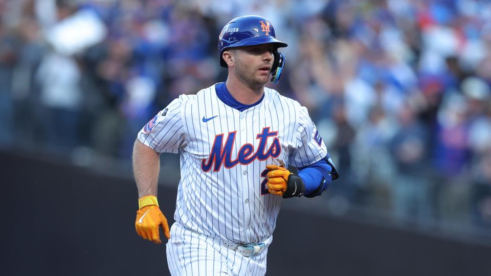 Oct 18, 2024; New York City, New York, USA; New York Mets first base Pete Alonso (20) runs the bases after hitting a three-run home run in the first inning against the Los Angeles Dodgers during game five of the NLCS for the 2024 MLB playoffs at Citi Field.