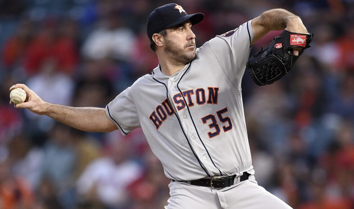 Giants expect big things from Verlander, who wears familiar number