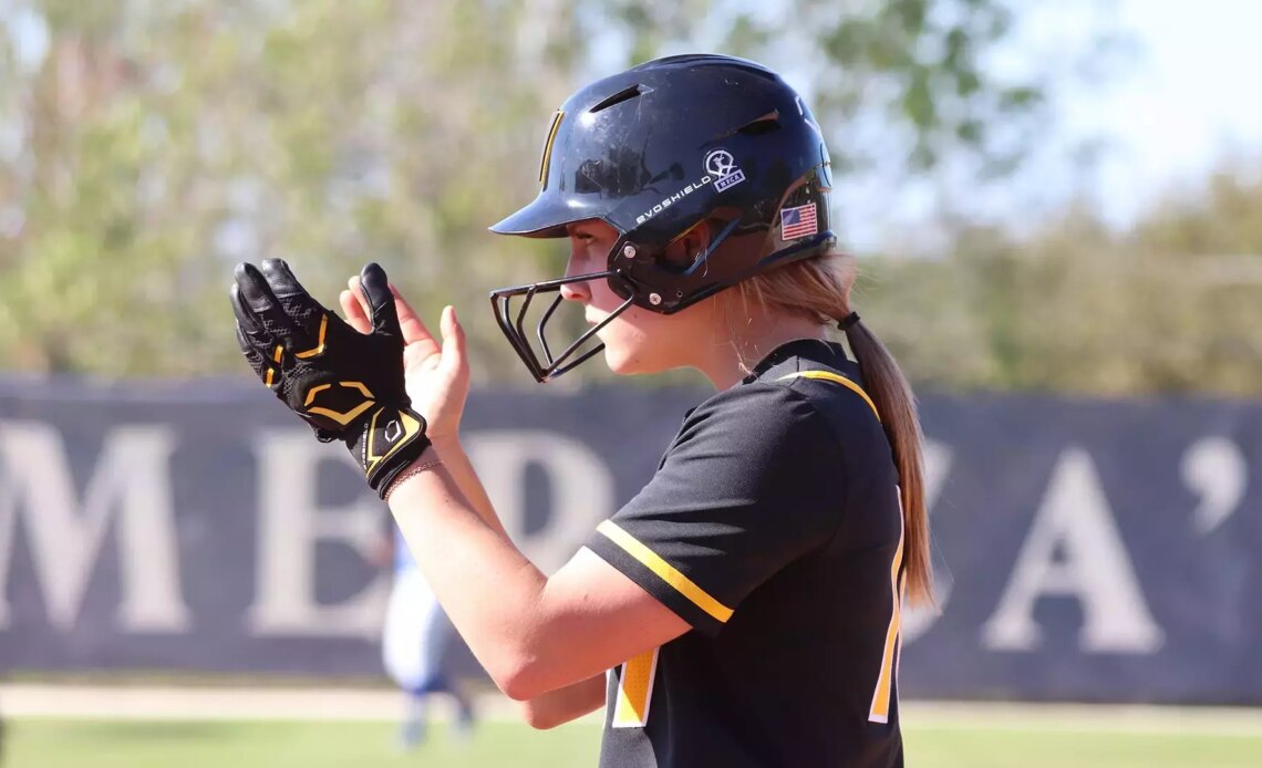 No. 15 Softball Heads to Orlando for Tuesday Midweek against UCF