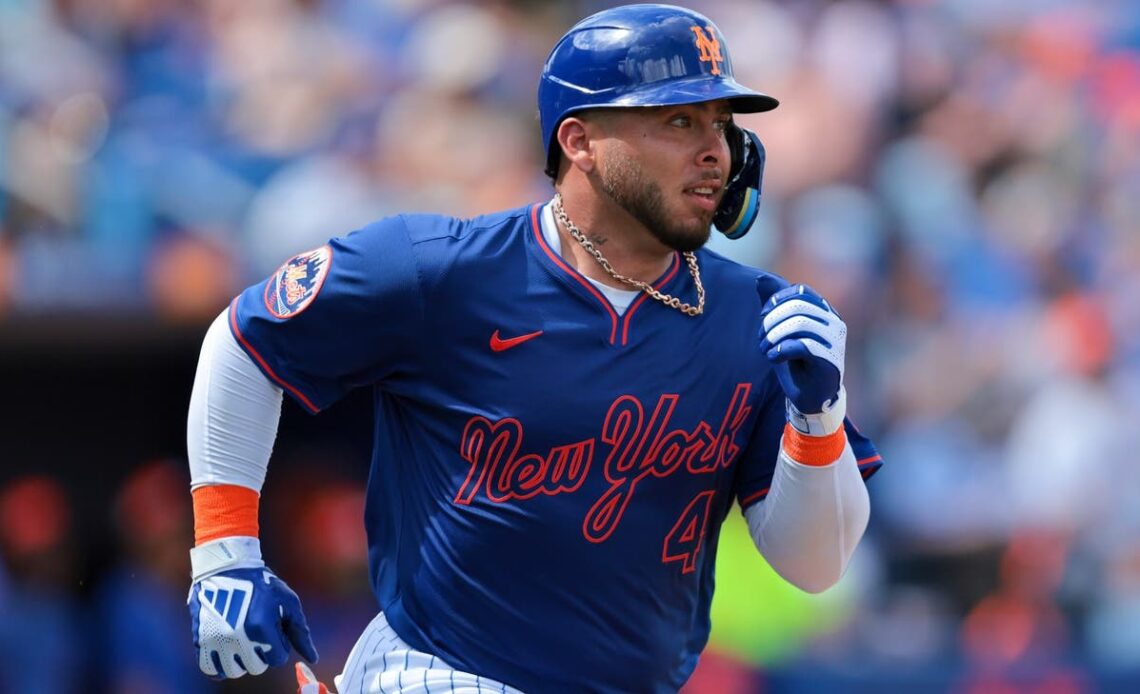 Mets Injury Notes: Francisco Alvarez, Jeff McNeil closer to return; Mark Vientos could be option off bench