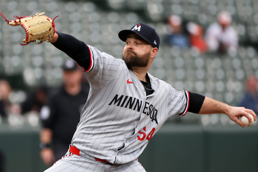 Mets Interested In Danny Coulombe