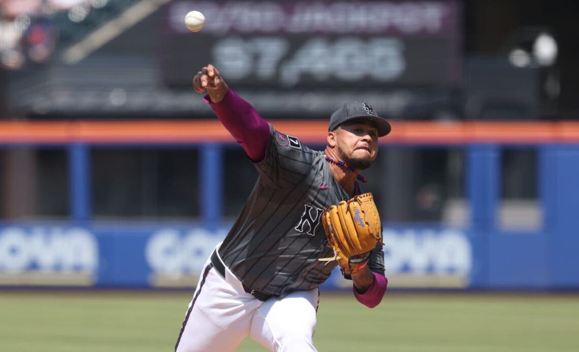 Frankie Montas roughed up, allows seven runs in Mets' 12-4 loss to Giants