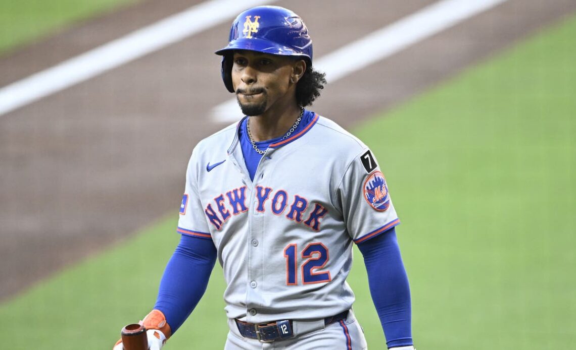 Mets' defense, bullpen waste three home runs in 7-4 loss to Brewers